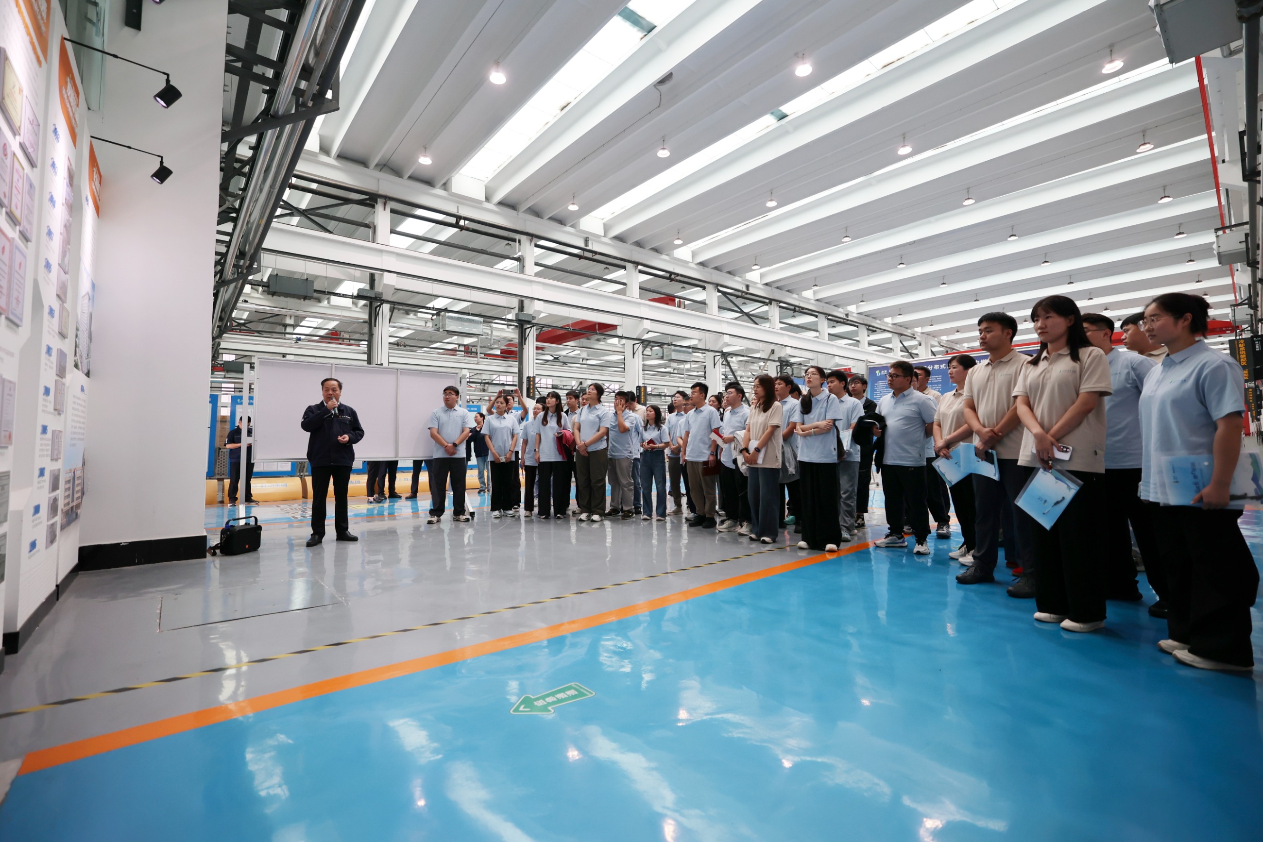 勝動集團 勝動集團